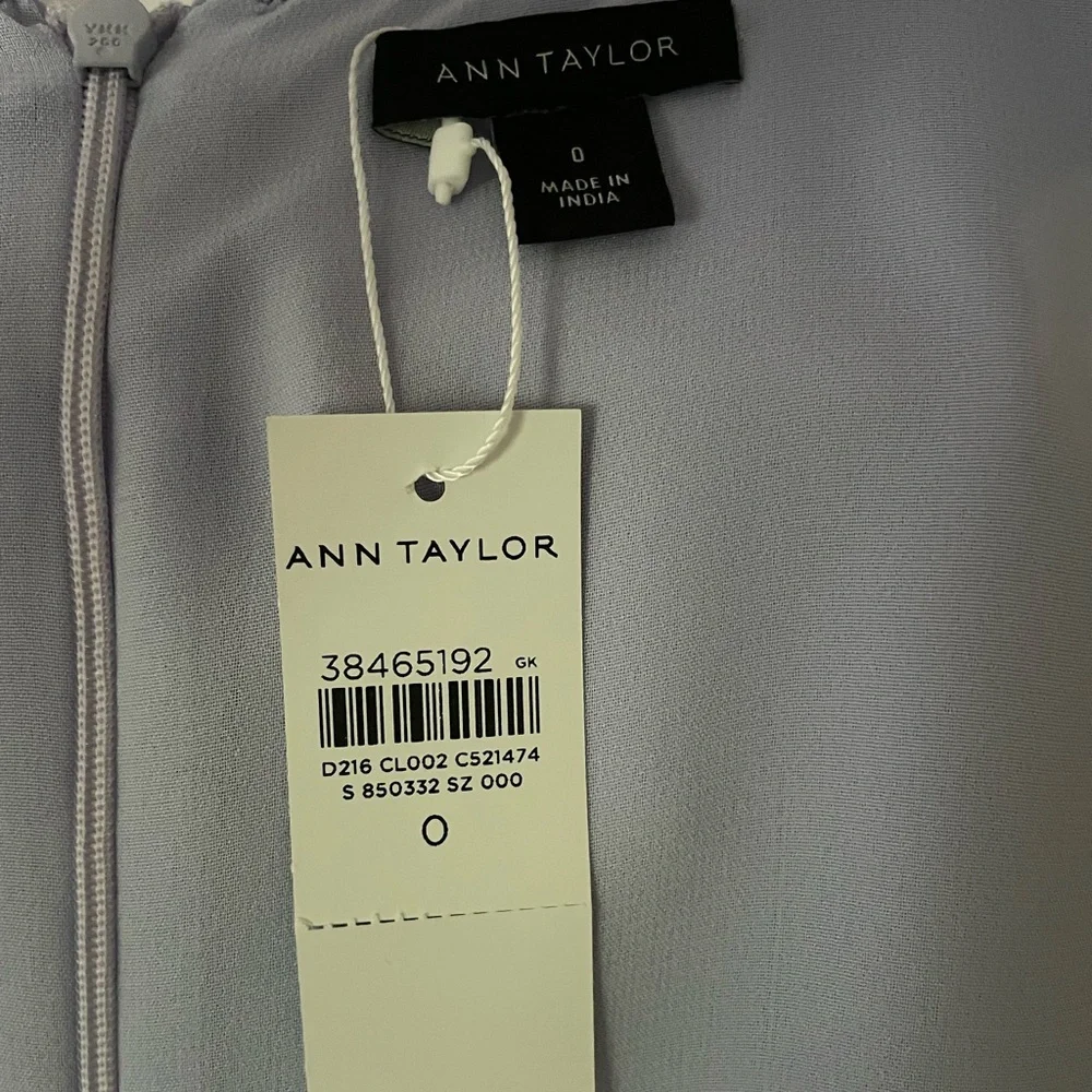 NWT Ann Taylor Floral Ruched Flare Dress - Picture 10 of 10